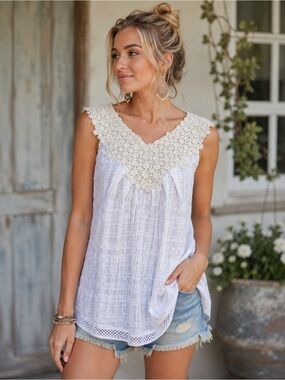 Esley White Crochet Lace Bib Cotton Sleeveless Boho Top Size M